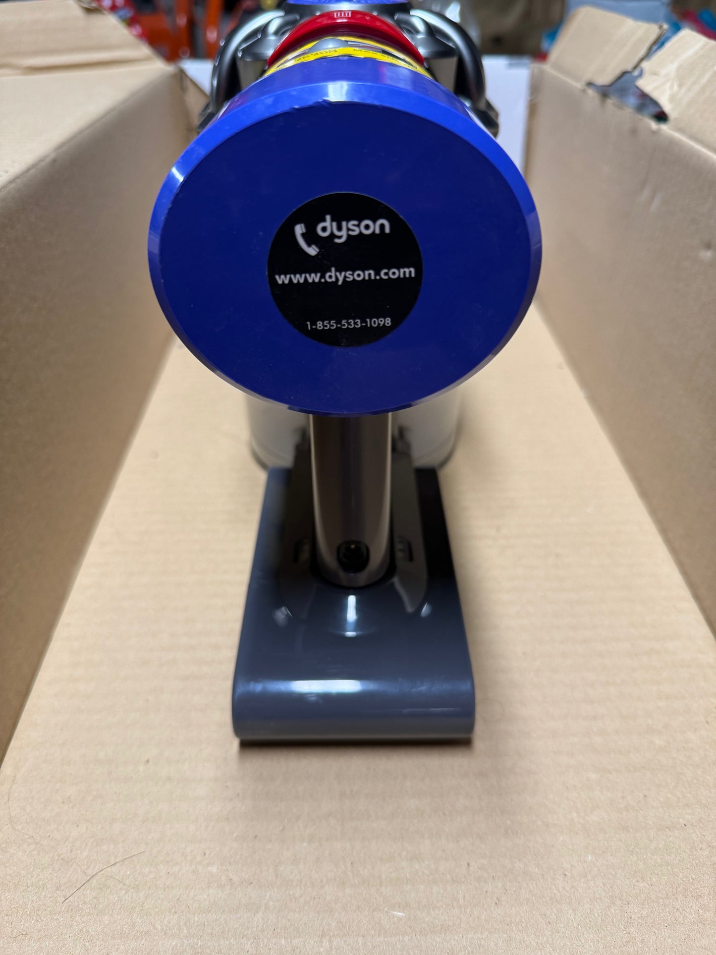 Dyson V8 Animal+ Lightweight Cordless Stick Vacuum Cleaner