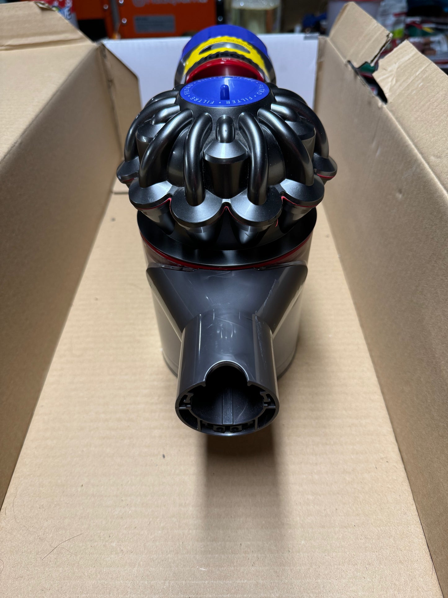 Dyson V8 Animal+ Lightweight Cordless Stick Vacuum Cleaner