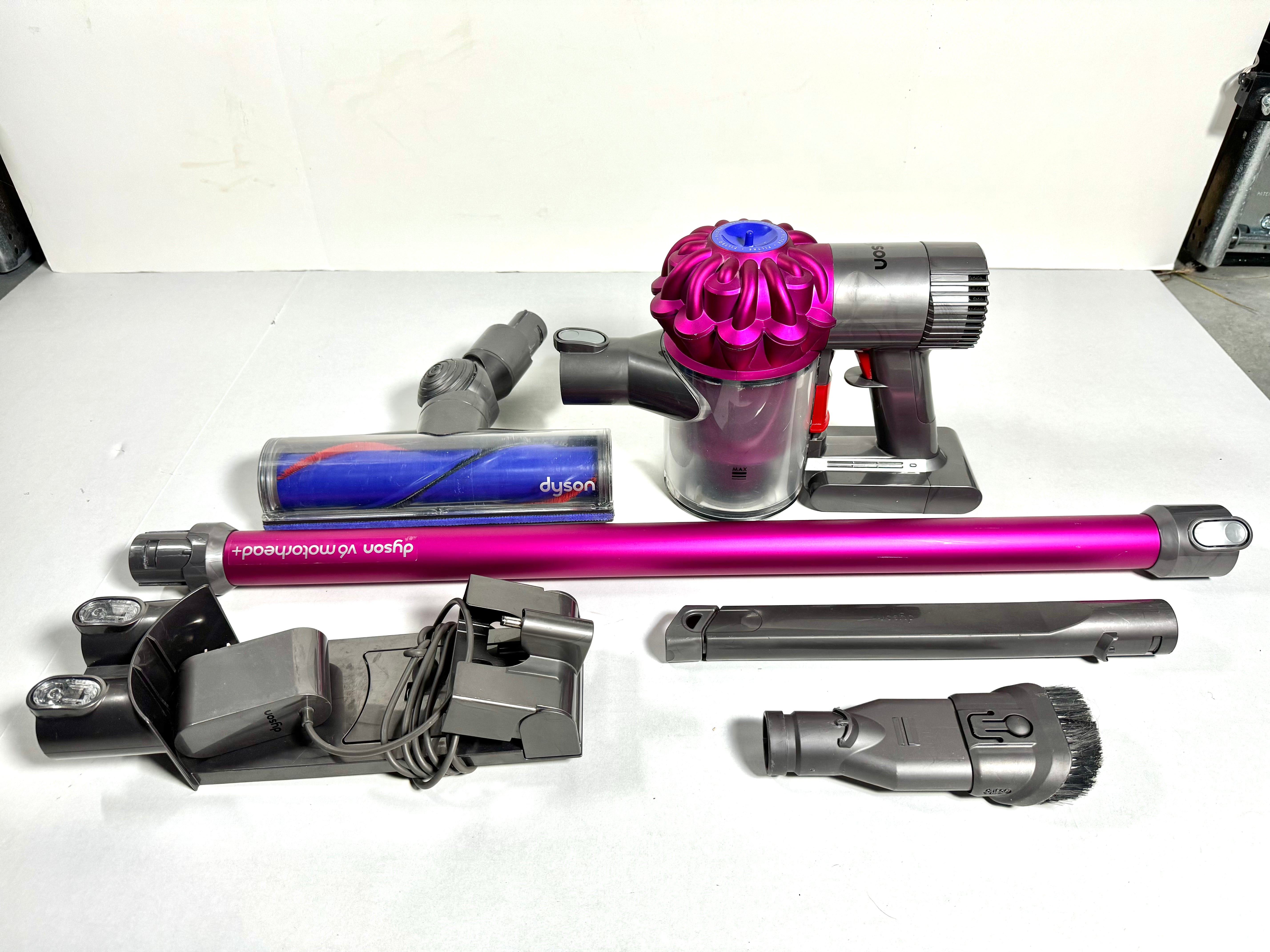 V6 Animal Cordless Stick Vacuum - Thumbnail 4