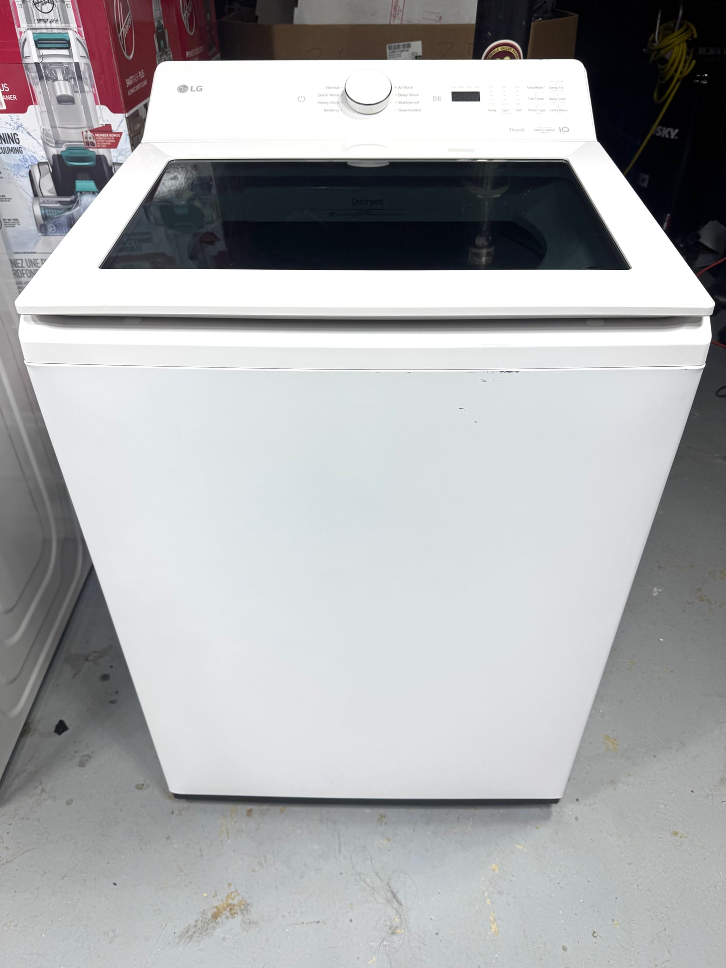 LG White Top Load Washer WT8200W